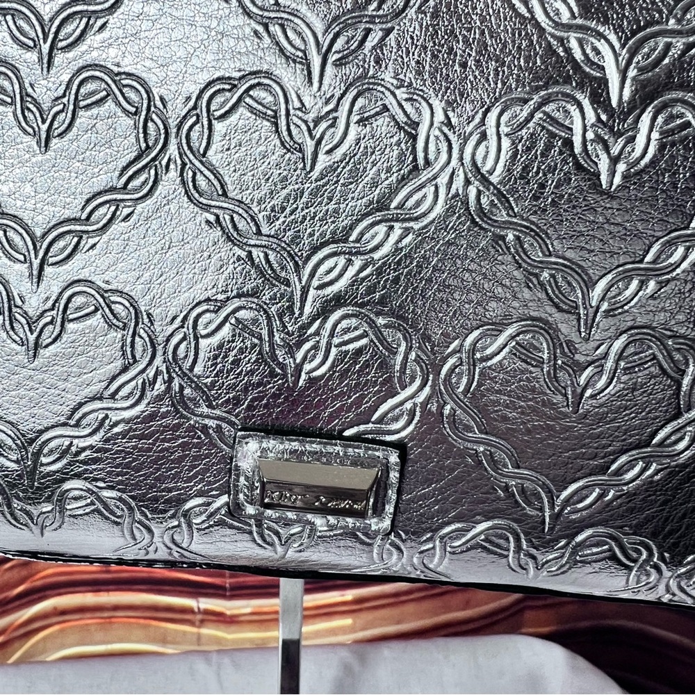 NWT Betsey Johnson Shop Around The Clock Tote, Silver, Heart Logo, Crossbody - Picture 13 of 16